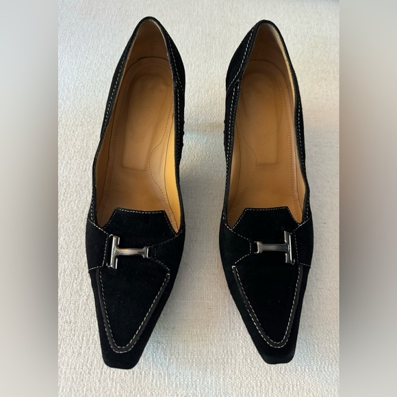 TOD’S Black Suede Heel with Contrast Sticking and Logo Buckle, Euro 10 - Picture 1 of 14
